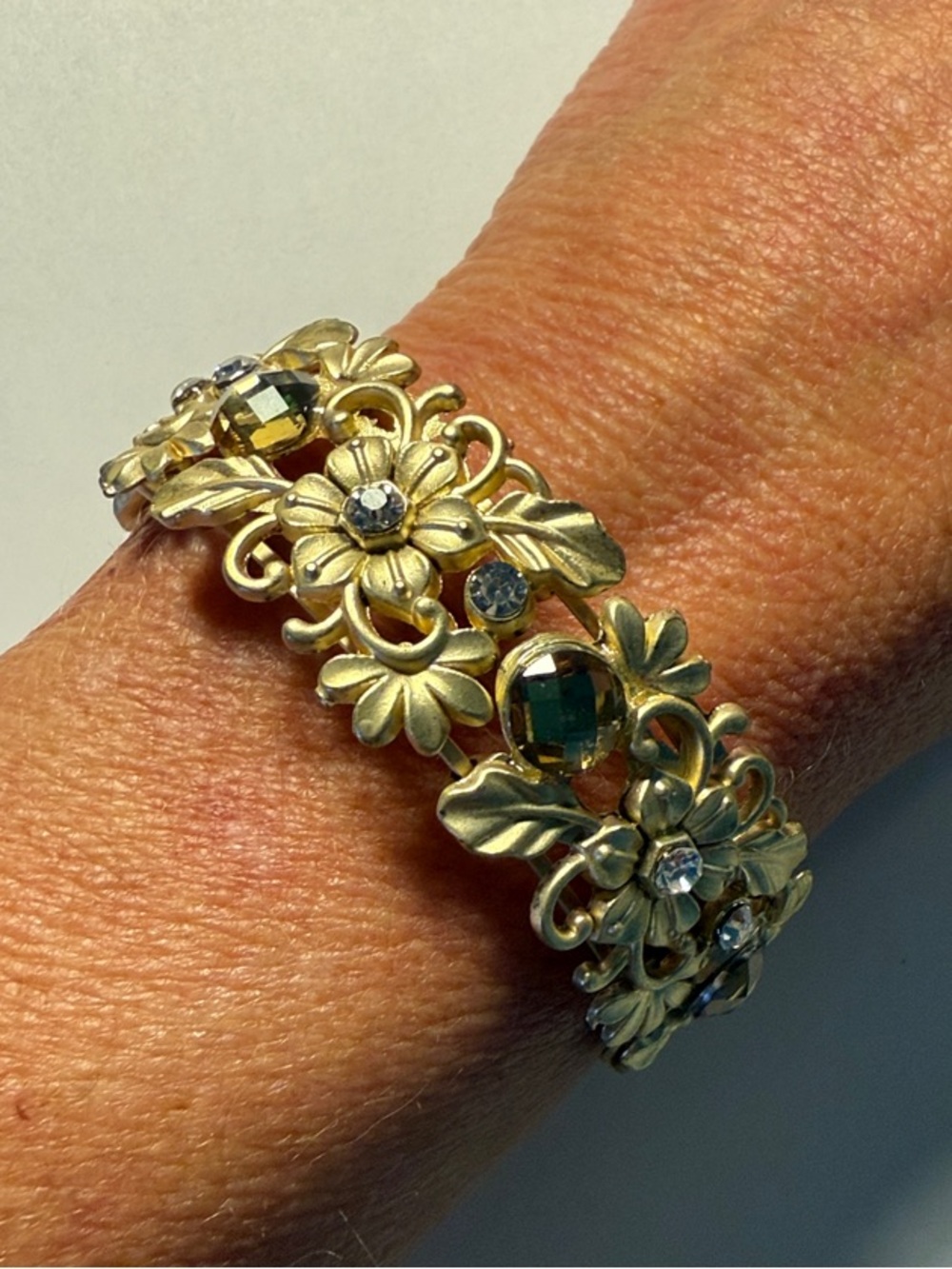 Vintage Gold Floral Cuff Bracelet Rhinestone stretch Ornate Statement Boho